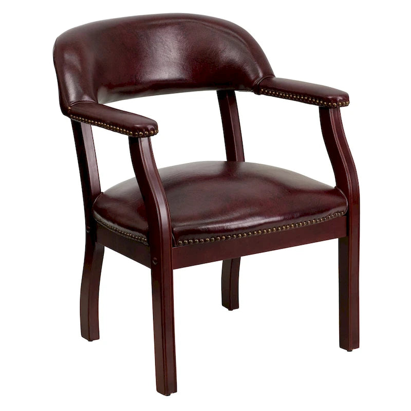 Fauteuil de réception de bureau traditionnel capitonné de type fauteuil de capitaine, avec clous décoratifs sur les accoudoirs