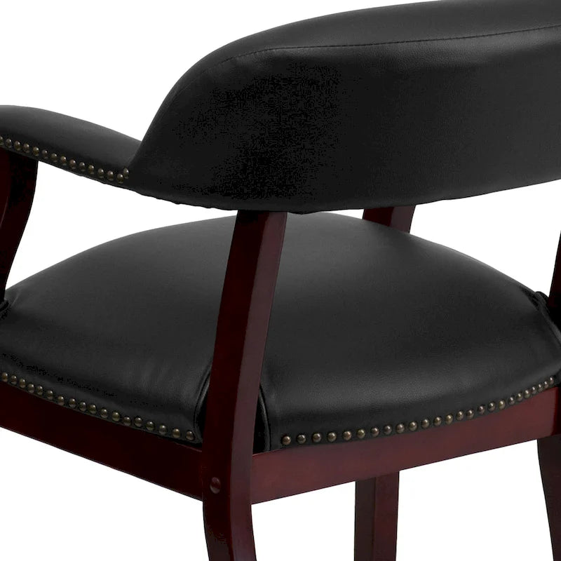 Fauteuil de réception de bureau traditionnel capitonné de type fauteuil de capitaine, avec clous décoratifs sur les accoudoirs